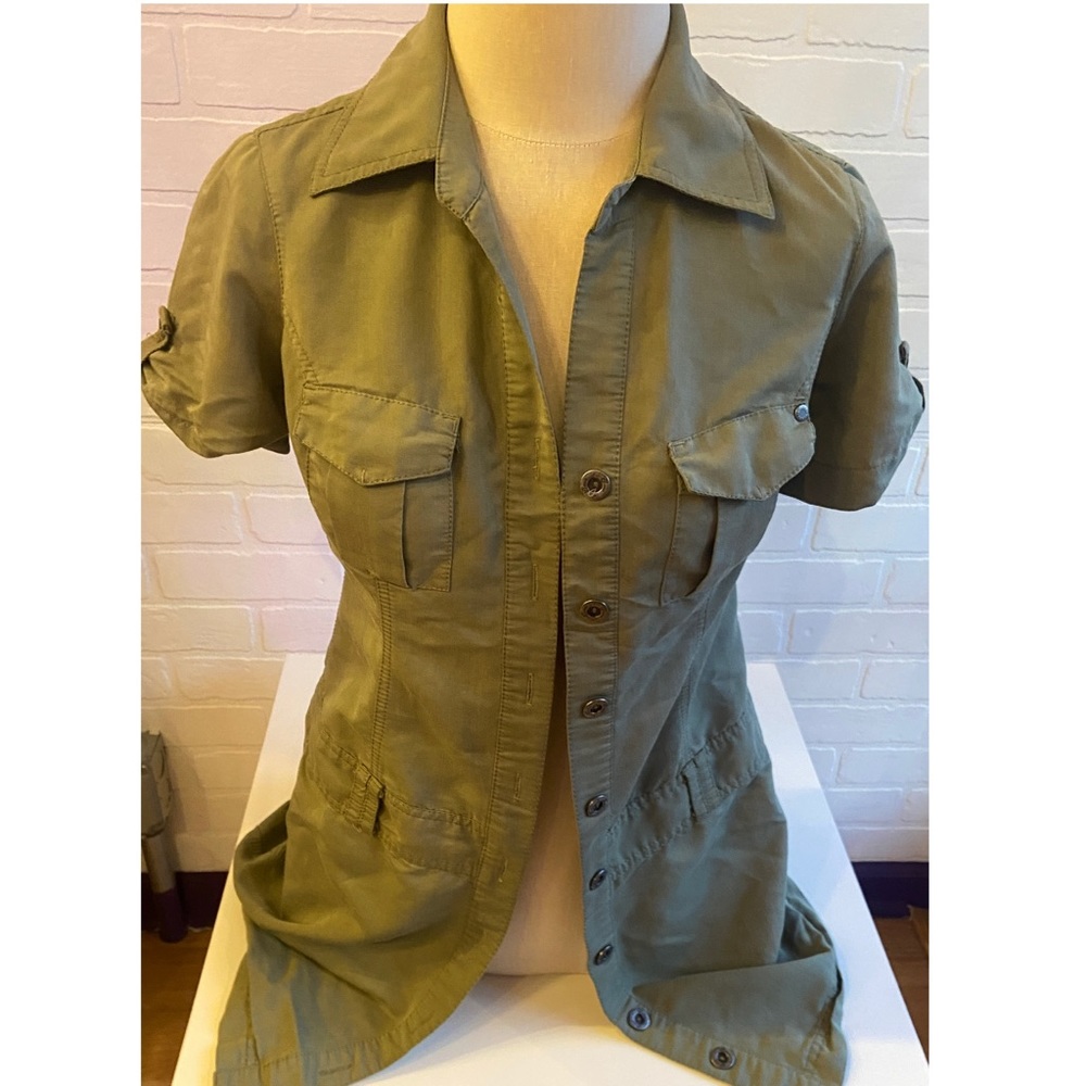 Army style short sleeve jacket